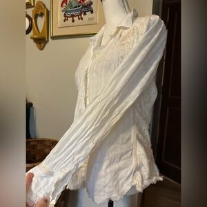 3J Workshop Johnny Was patchwork gauze lace embroidered button front blouse